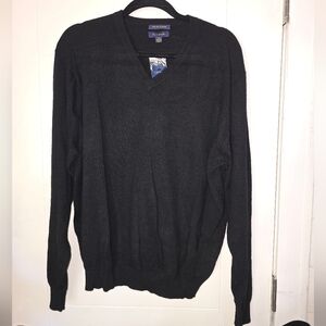 NWT Club room grey 100% cashmere sweater v-neck size L